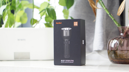 小米有品NexTool納拓戶外強光手電筒 開箱體驗與使用評測